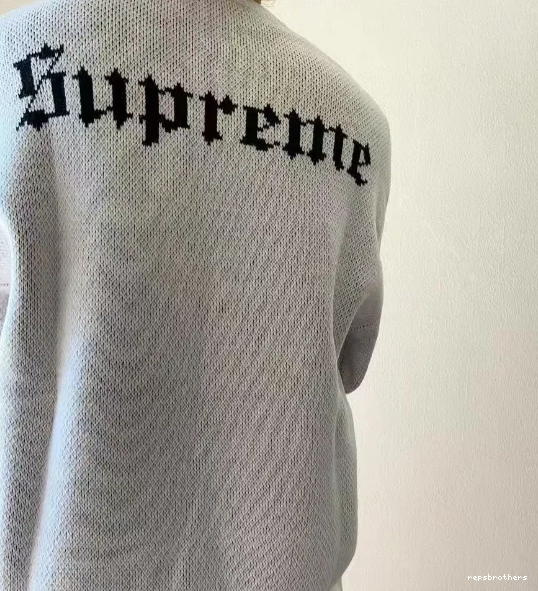 WHITE 24FW SWEATER SNOW Snow White Sweater 0609